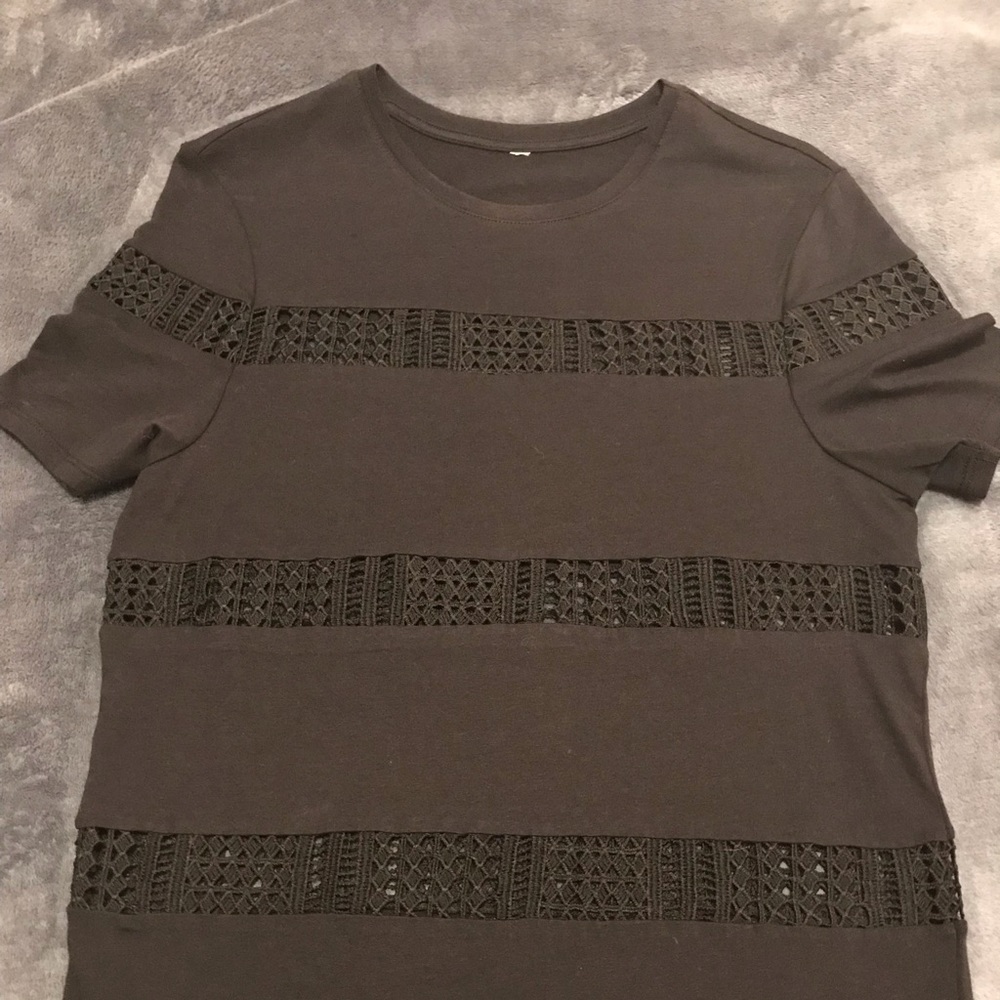 Fabletics tee